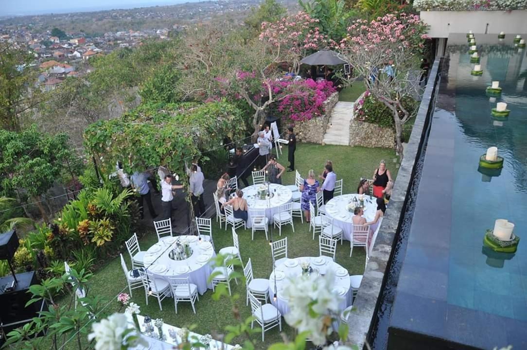 巴厘岛金巴兰长屋旅馆酒店 外观 照片